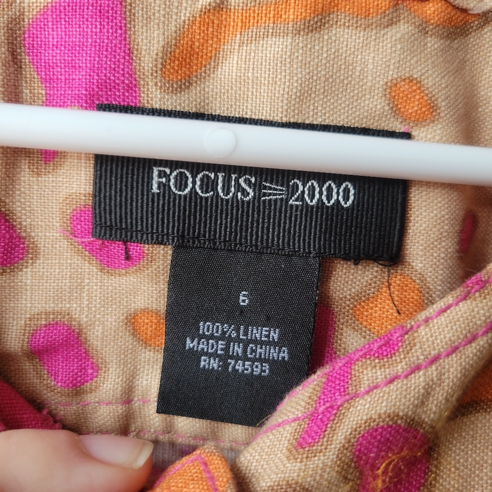 Focus 2000 size6 blazer - Picture 3 of 5